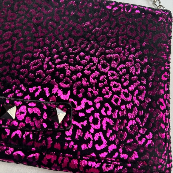 Betsy Johnson Vintage? Y2K Metallic Pinkish Animal Print Envelope Safari Purse - Picture 9 of 14